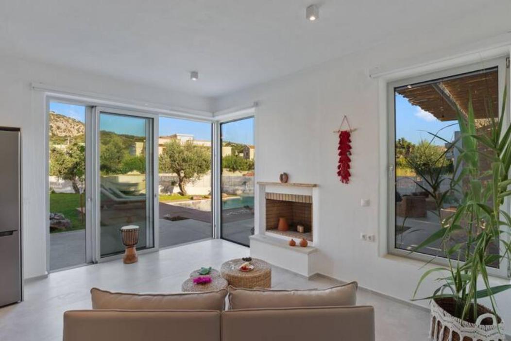 Villa Annassa Almyrida Almirida エクステリア 写真
